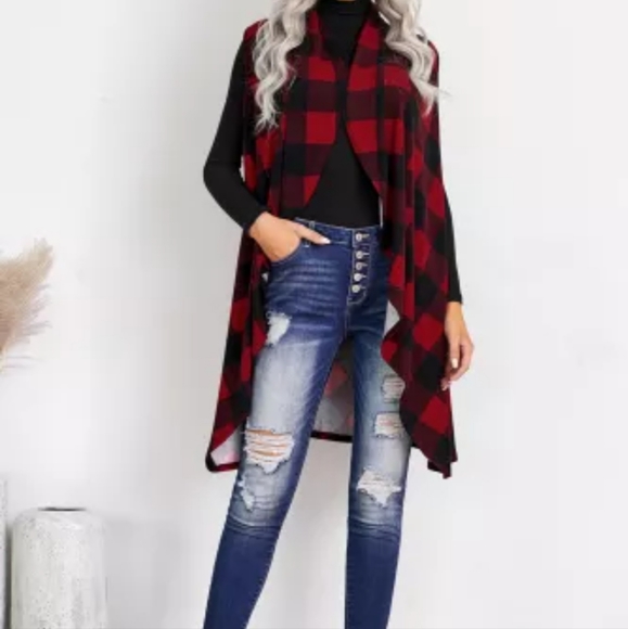 New Buffalo plaid asymmetrical sleeveless cardigan - Picture 2 of 8